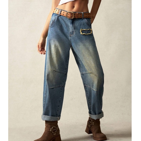 Medium Wash Patch Cuff Denim Jeans - Picture 6 of 7